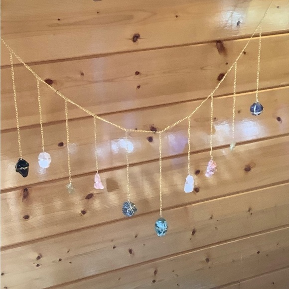 Raw Quartz Crystal Garland - Picture 3 of 6